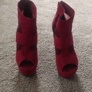 Burgundy lace wedges